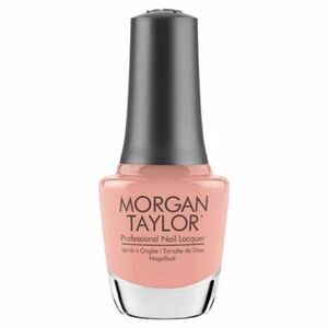 3/$20💘 Morgan Taylor Professional Nail Lacquer in Young, Wild, & Free-sia